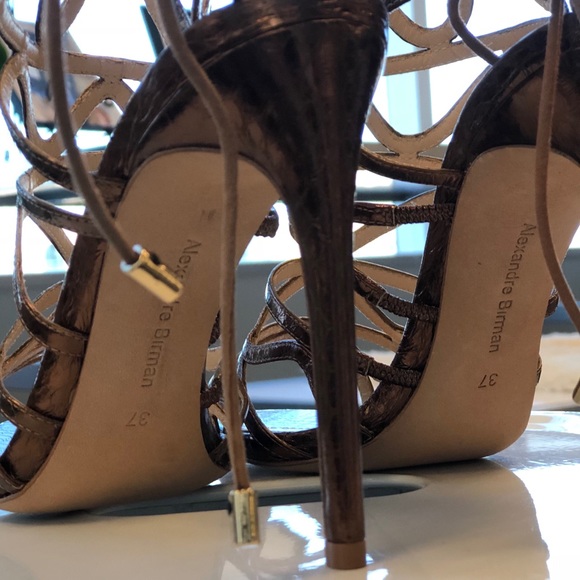Alexandre Birman Melody Strappy Heels in Bronze 37 - Picture 6 of 7